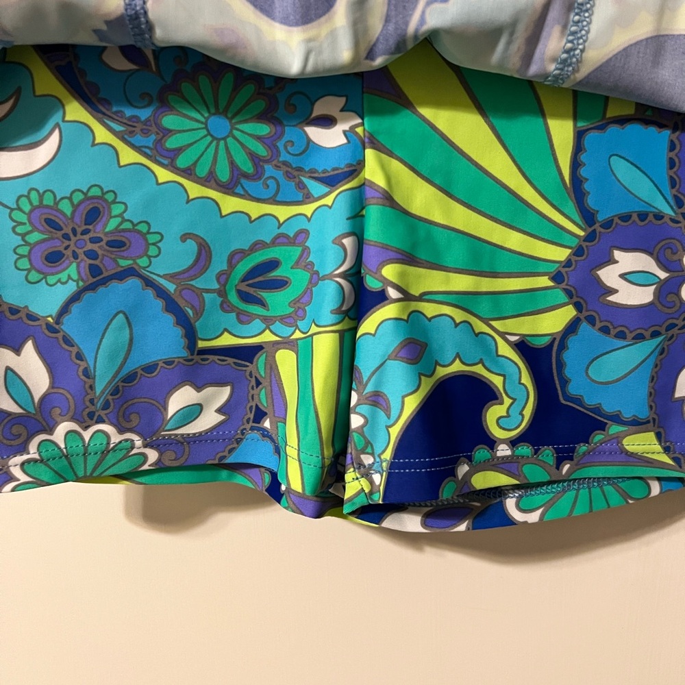 Floral Patterned Skort in Blue and Green, VGUC XS - Picture 3 of 4